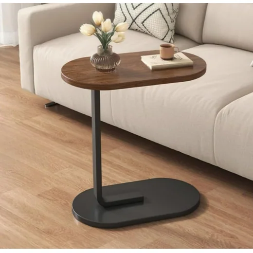 Mesa lateral compacta em formato C